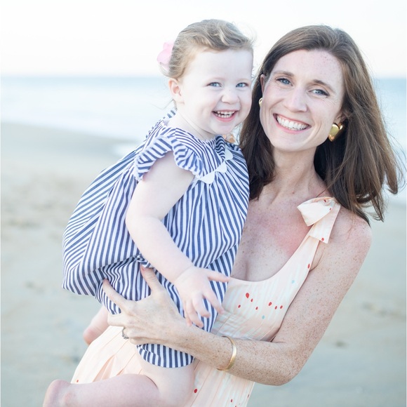 Meet your Posher, Emily - Picture 1 of 1